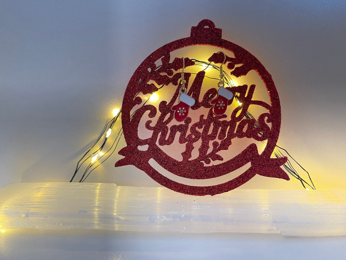 Christmas Mitten Earrings ( Gold )