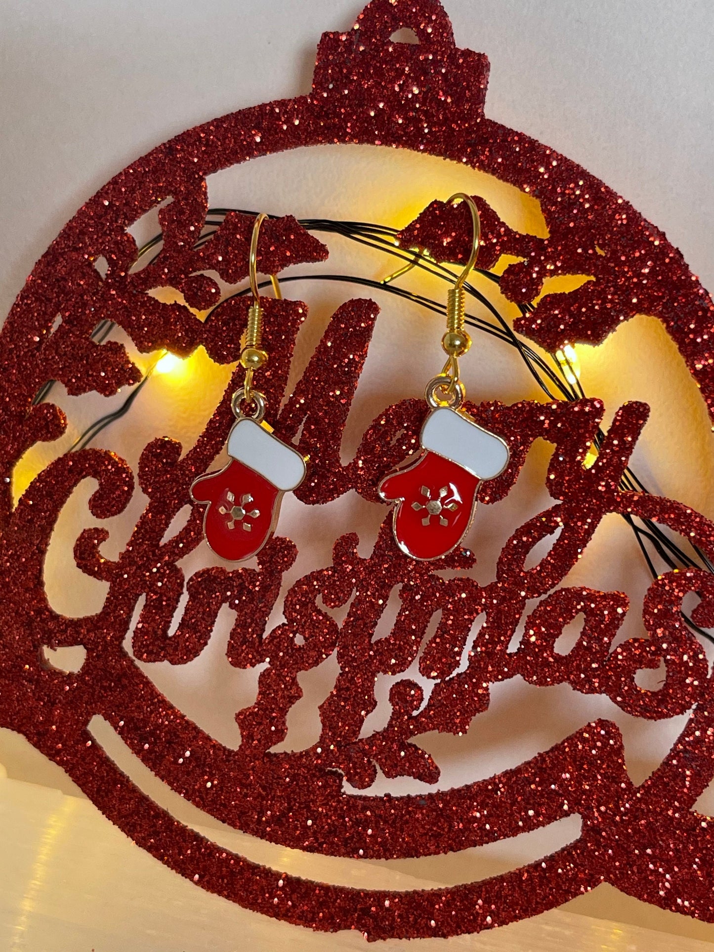 Christmas Mitten Earrings ( Gold )